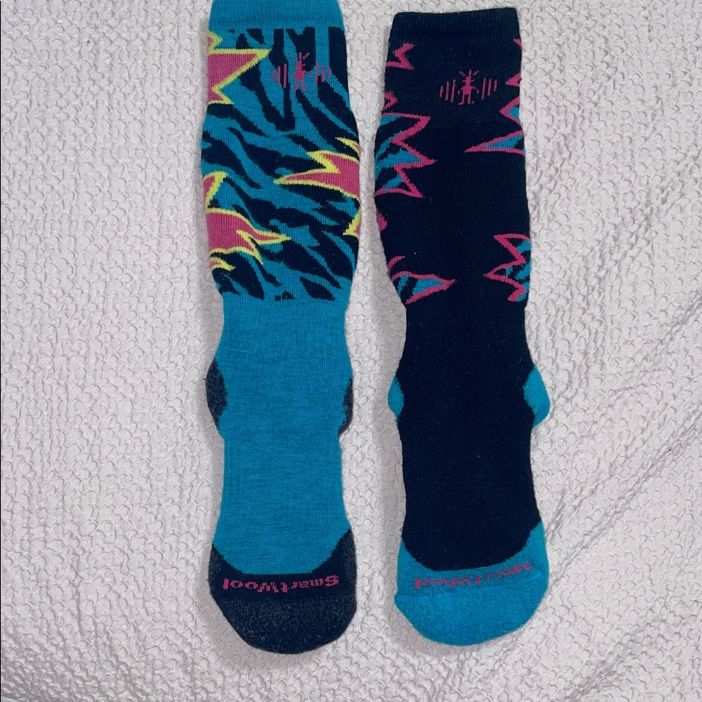 3 for $20 ✨ Smartwool Ski Socks